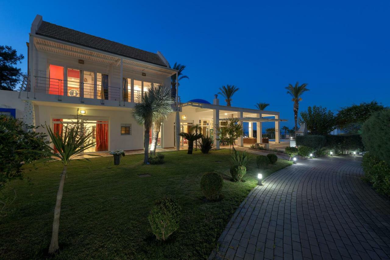 Grande Dame Villa Of Rhodes Асгуру Экстерьер фото
